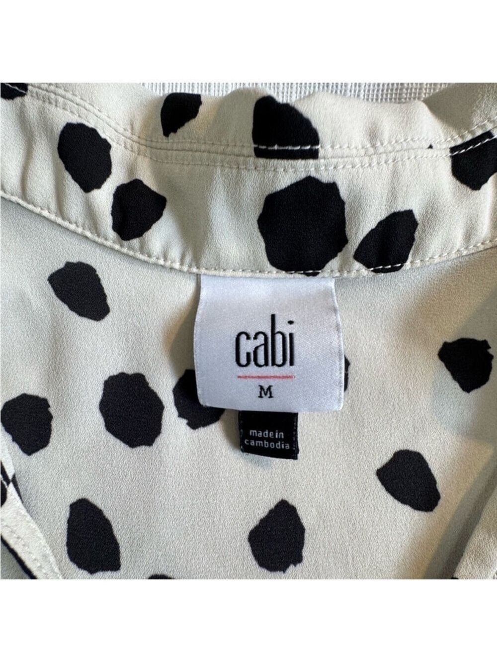 CAbi Black and Brown Sleeveless Notched Collar Blouse - Picture 4 of 7
